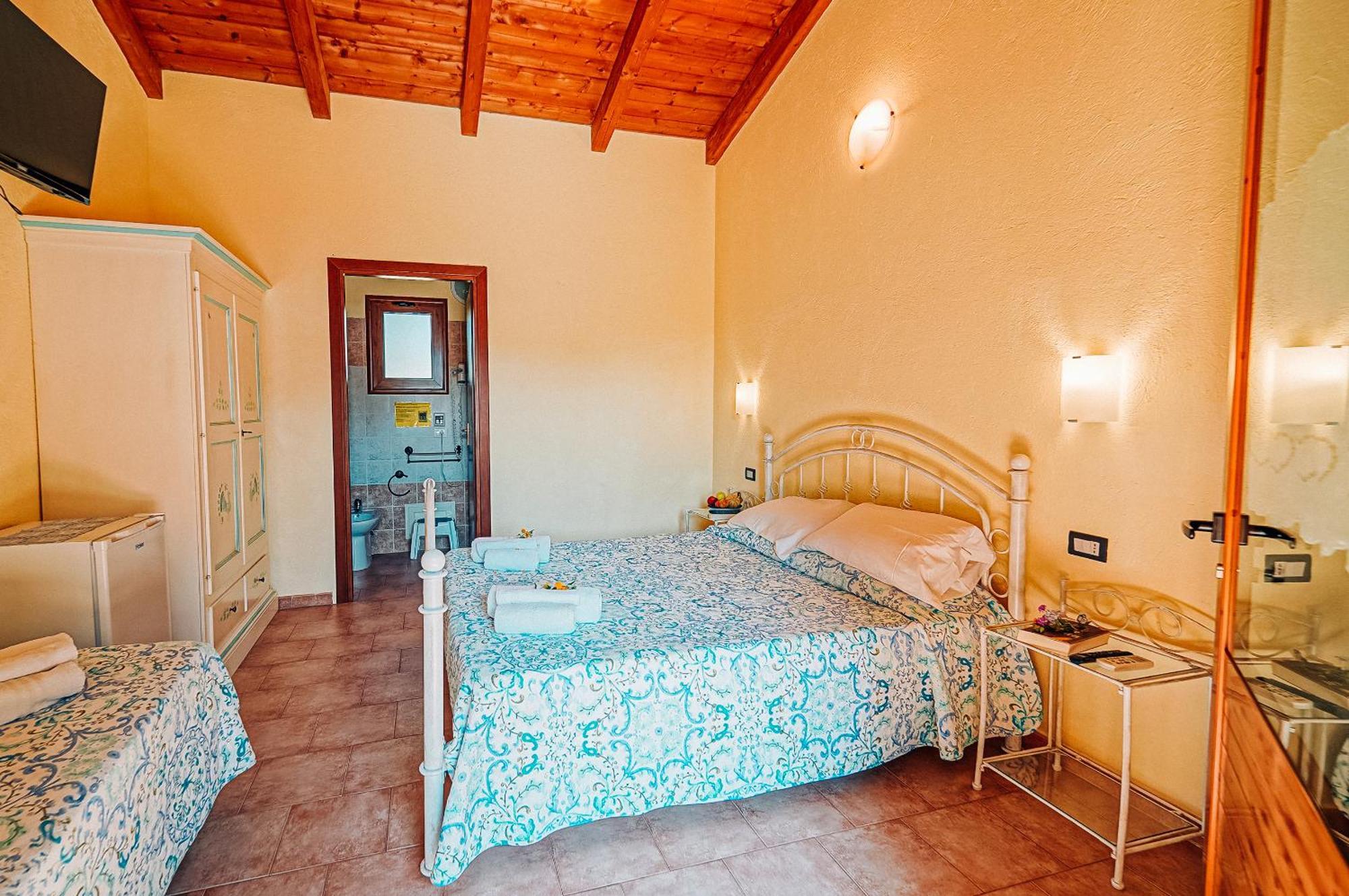 Rocce Bianche Landhaus Arbus